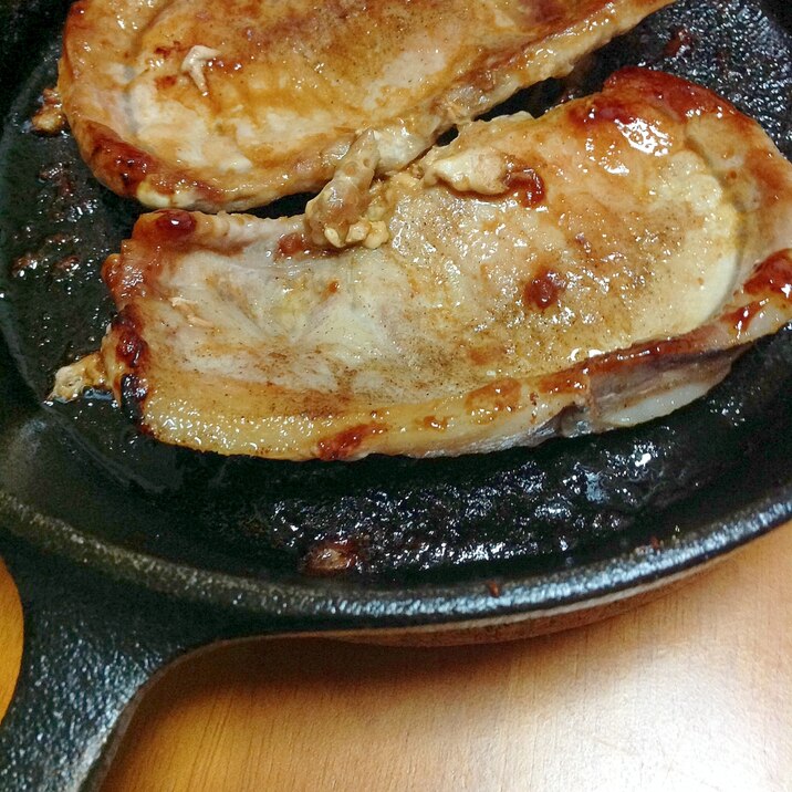 豚ロースハンバーグソース焼き